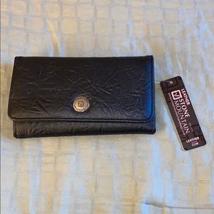 Stone Mountain leather wallet